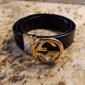 Vintage Black Leather Gucci Belt with Gold Buckle